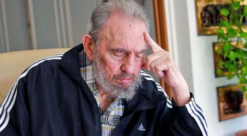 Fidel Castro confirma renuncia a dirección del PCC el chiltepin